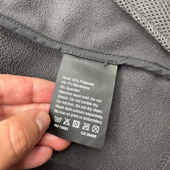 Helly Hansen HH Gray Script Full Zip Pleated Soft Shell Tech Jacket - Picture 8 of 14